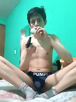 Snapshot of Alex30ct chatting on January 19, 2:54 pm Alex30ct online show from January 19, 2:54 pm