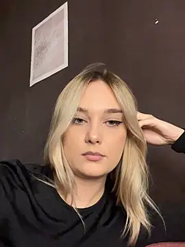 Alisa Rise online show from October 10, 3:33 pm