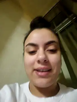 ElyzaIbarra online show from February 8, 3:19 am