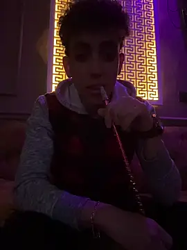 Snapshot of anwarlovemaroc chatting on March 26, 12:39 am anwarlovemaroc online show from March 26, 12:39 am