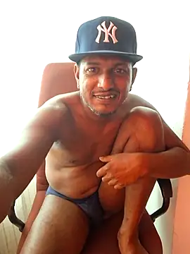 dmancams1874 online show from October 8, 1:53 pm