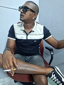 dmancams1874 online show from November 2, 11:01 am