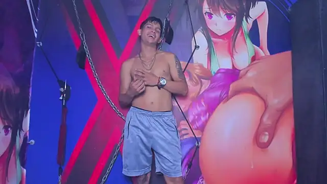 destroy the bimbo  online show from December 9, 8:12 pm