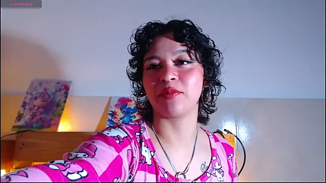 Bitsy Messy online show from January 7, 3:31 am