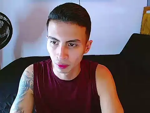 Velk hot online show from April 23, 1:46 pm