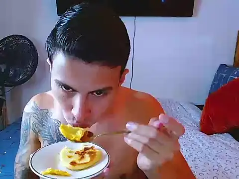 Velk hot online show from May 1, 1:59 pm