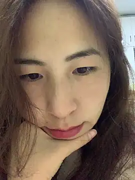 Snapshot of Aimeil chatting on January 1, 4:29 pm Aimeil online show from January 1, 4:29 pm