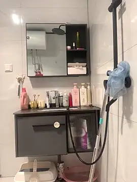 Snapshot of Aimeil chatting on March 1, 2:37 am Aimeil online show from March 1, 2:37 am