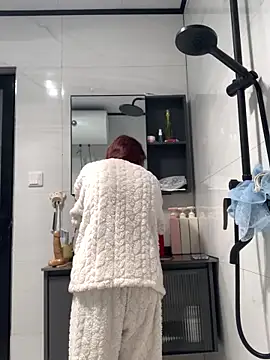 Snapshot of Aimeil chatting on March 13, 7:20 am Aimeil online show from March 13, 7:20 am