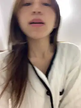 Aimeil online show from March 30, 5:58 pm