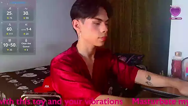 Snapshot of femboykeene chatting on November 21, 11:14 pm femboykeene online show from November 21, 11:14 pm