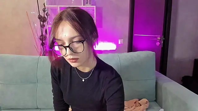Kira Ke11y online show from January 9, 8:24 am