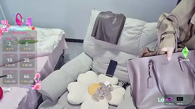 Snapshot of Feifei-cn chatting on October 20, 12:22 am Feifei-cn online show from October 20, 12:22 am