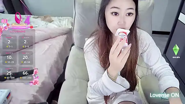 Snapshot of Feifei-cn chatting on October 26, 1:55 am Feifei-cn online show from October 26, 1:55 am