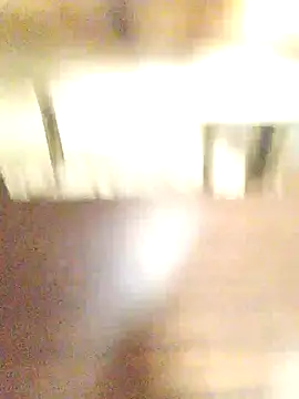 Snapshot of Ely_Elenita chatting on September 25, 8:29 am Ely Elenita online show from September 25, 8:29 am