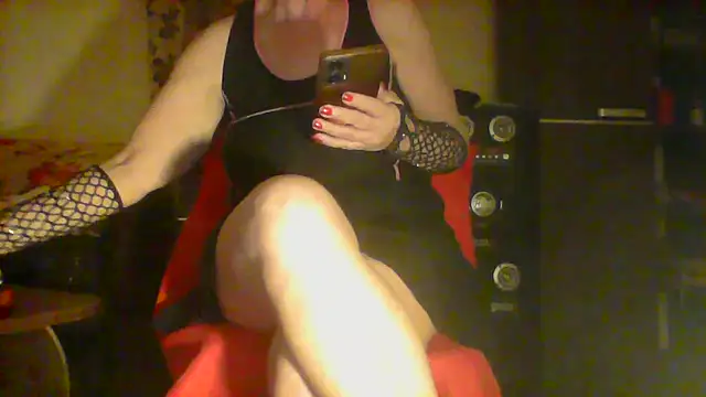 Ely Elenita online show from April 28, 9:31 pm
