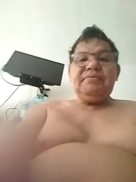 Snapshot of catatunboculion chatting on July 11, 11:02 am catatunboculion online show from July 11, 11:02 am