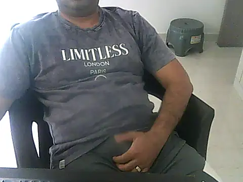 cryptoman1119 online show from February 26, 7:40 am