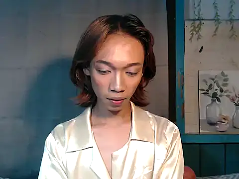 imtwinky online show from October 20, 5:02 pm