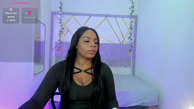 Snapshot of IvyBliss8 chatting on December 22, 7:55 pm IvyBliss8 online show from December 22, 7:55 pm