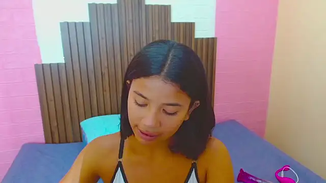 Snapshot of Angelica_Blue chatting on March 4, 7:09 pm Angelica Blue online show from March 4, 7:09 pm