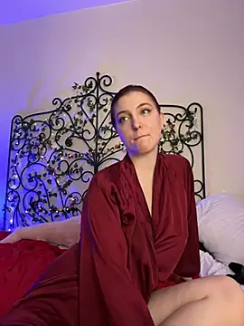 LisaVamp online show from December 6, 3:19 am