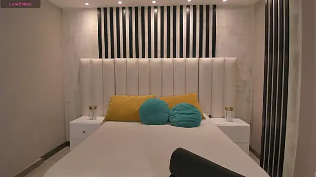 GiaFerrara online show from February 5, 3:13 am