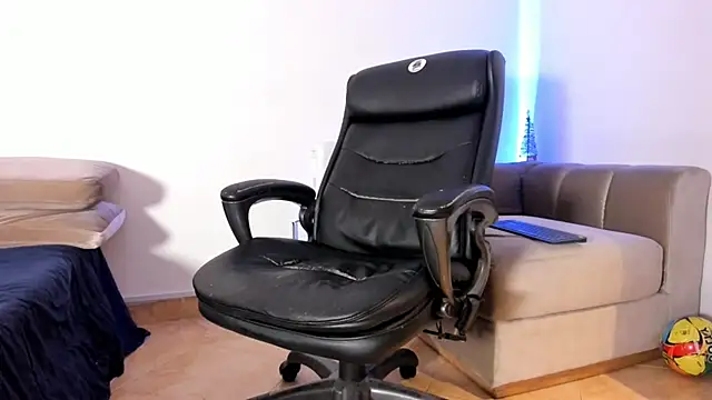 Brock hurn1 online show from December 27, 1:00 am