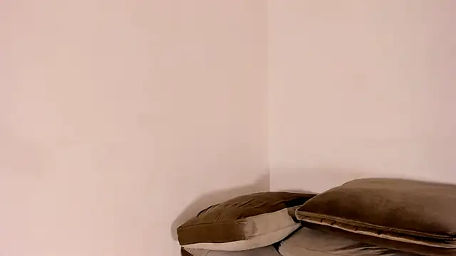 Brock hurn1 online show from December 29, 3:11 am