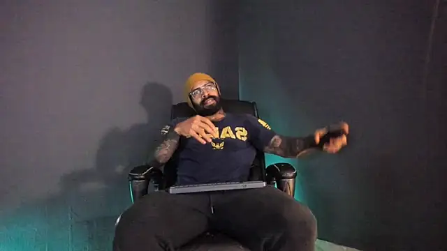 Brock hurn1 online show from February 18, 10:03 pm