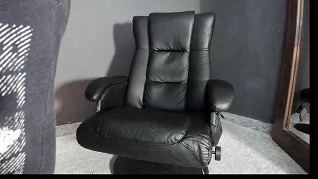 Brock hurn1 online show from September 12, 2:11 am