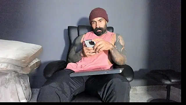 Brock hurn1 online show from September 29, 12:49 am