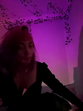 Snapshot of GigiVolkova chatting on October 5, 10:18 pm GigiVolkova online show from October 5, 10:18 pm