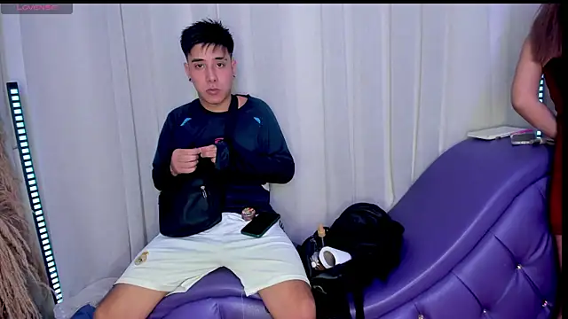 Yourslust  online show from November 29, 7:39 pm