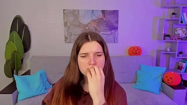 BonneyLove online show from November 6, 7:37 pm