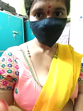 hotladyIndian1 online show from December 7, 11:40 am