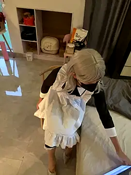 AwakeSubtitle online show from September 27, 9:58 am