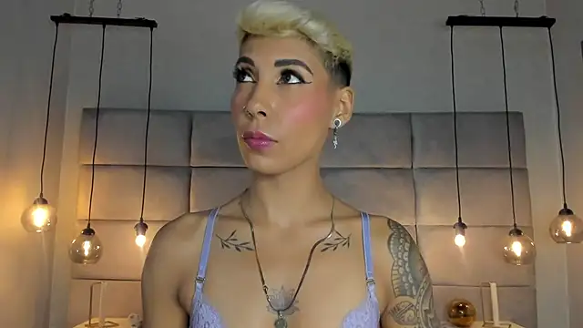 MiaMorgan  online show from January 13, 11:52 am