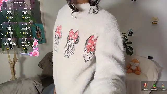 Snapshot of skyyfoxpraga chatting on March 11, 8:04 pm skyyfoxpraga online show from March 11, 8:04 pm