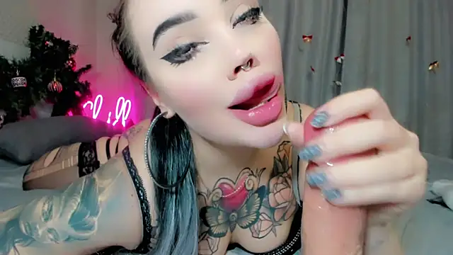 Snapshot of Aira_vi chatting on January 11, 4:17 am Aira vi online show from January 11, 4:17 am