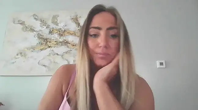 sunshinekisses online show from March 6, 8:59 pm