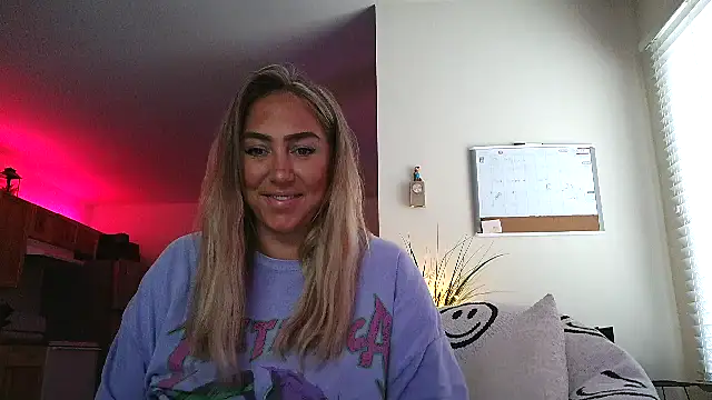 sunshinekisses online show from September 23, 2:20 pm