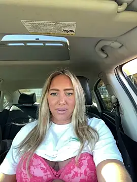 sunshinekisses online show from October 18, 5:03 pm