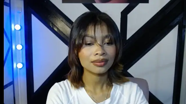 Snapshot of Perla_prg chatting on March 19, 2:54 pm Perla prg online show from March 19, 2:54 pm