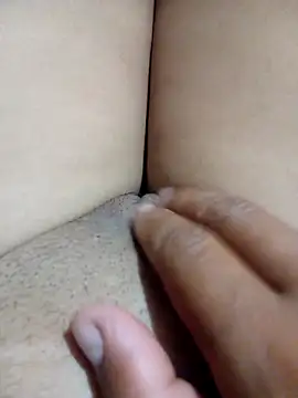 Snapshot of Khaleyssi chatting on October 30, 3:52 am Khaleyssi online show from October 30, 3:52 am