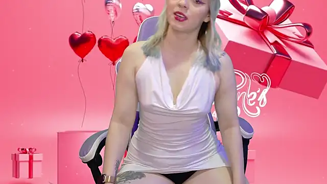 Snapshot of Dolce--Mia---Bianchi__07 chatting on February 3, 6:34 am Dolce--Mia---Bianchi 07 online show from February 3, 6:34 am