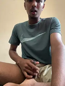 Snapshot of Theyoung_huge_dick chatting on December 22, 7:54 am Theyoung huge dick online show from December 22, 7:54 am