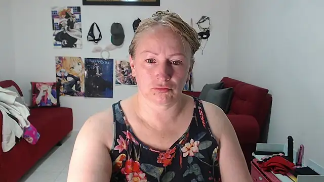 Snapshot of emperabigbootybigass chatting on September 27, 12:48 am emperabigbootybigass online show from September 27, 12:48 am