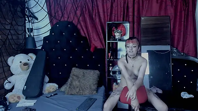 Baby Punk online show from January 10, 11:50 pm
