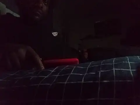 Snapshot of DevinToore chatting on February 19, 2:13 pm DevinToore online show from February 19, 2:13 pm